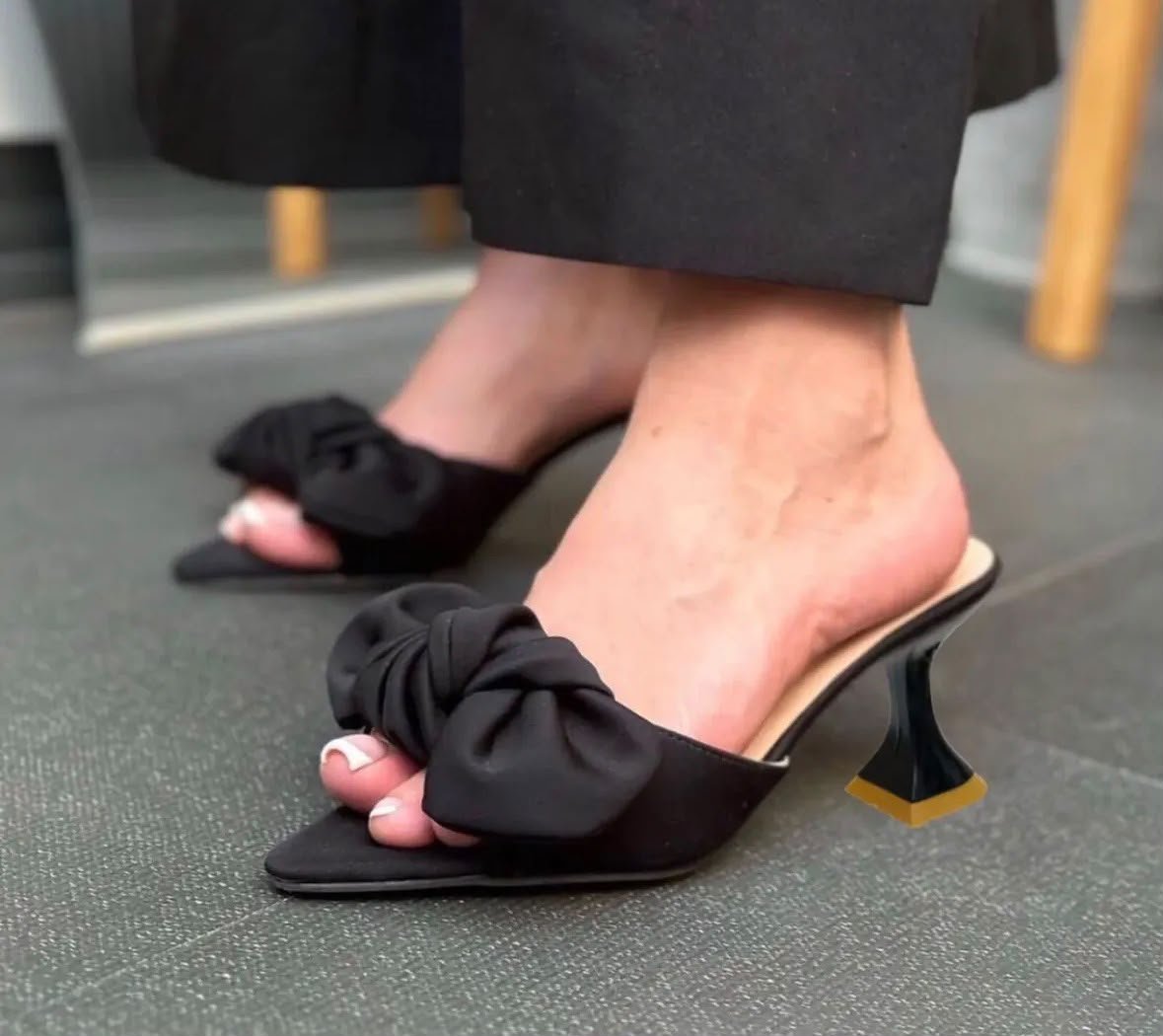 Heels & mules